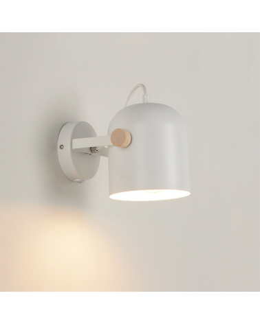 Wall light17cm metal with wood with switch on the base E27 40W