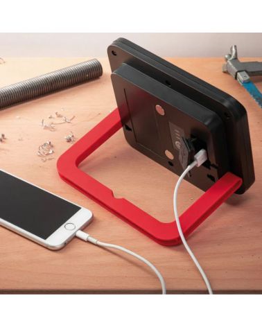 Linterna LED con soporte a batería puerto USB IP65