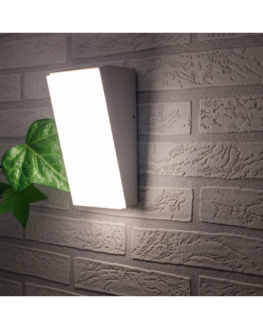 LED outdoor wall lamp 17.6cm high 9W in aluminum and polycarbonate IP65 +50.000 hours
