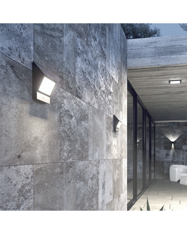 24.5cm aluminum wall mounted solar floodlight with 3W 4000K LED sensor