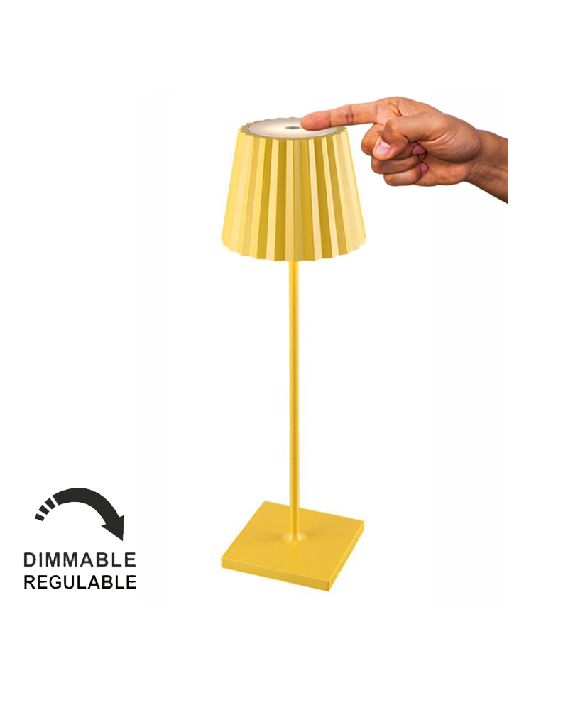 Lámpara de mesa para exterior amarilla LED 2,2W 38cm IP54 con batería y regulable