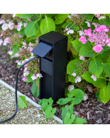 Beacon 31cm IP54 in black finished aluminum with 2 waterproof Schuko plugs 3500W