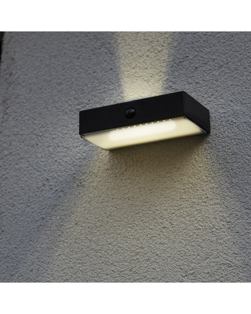 Aplique pared de exterior negro SOLAR 18cm LED 5W IP54 REGULABLE sensor movimiento control voz