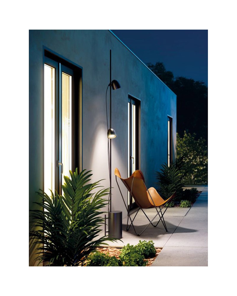 Lámpara de diseño de pie negra SPEERS OUTDOOR LED 2x7W 2700K con dos cabezas lumínicas IP54