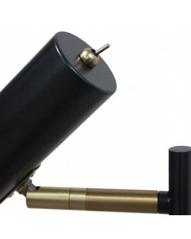 Lámpara de pie de 148cm en metal acabado negro foco abatible líneas rectas E27