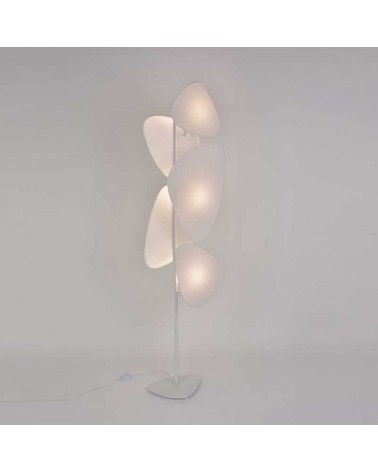 Floor lamp 179cm with five flat white finished paper lampshades 3xE27