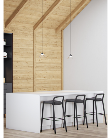 lámpara LED de suspensión para interiores de forma cónica transparente