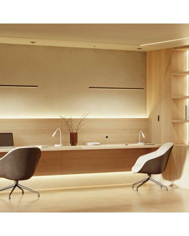 Flexo 42,5cm aluminio y PC acabado blanco LED 5W 175Lm 2700K carga inalámbrica para móvil