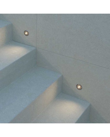 Floor and wall recessed 2W LED  with 1 central light IP67 stainless steel. warm light 3000K up to 2000Kg