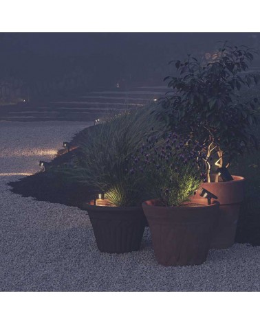 SOLAR outdoor spike 30.4cm LED 0.7W CCT Switch 2700K/3200K/4000K