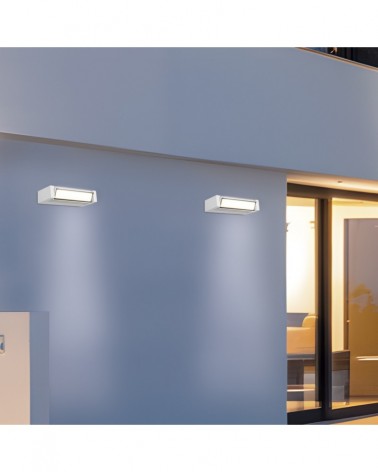 Aplique exterior LED 12W acabado blanco IP54 3000K 720Lm luz orientable