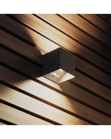 Aplique de exterior con batería 10cm Luz superior e inferior LED 6W Aluminio con sensor de presencia blanco negro corten