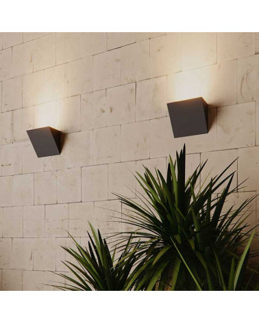 LED Wedge Outdoor Wall Light 10W/20W 100º Corten Black White Finish CCT