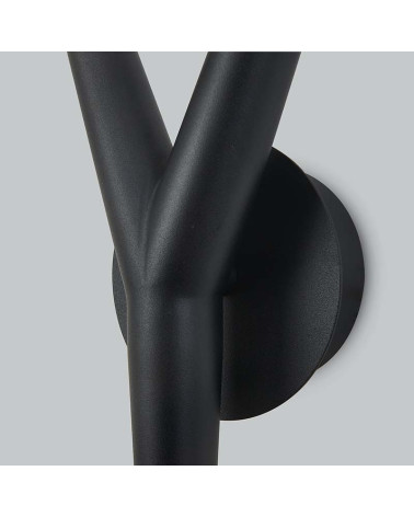 5.5W 3000K LED wall light with an organic branched design, available in white, black or gold finish