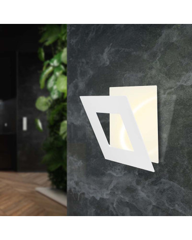 22x22cm LED 24W wall light with customizable geometry panel, 3000K white finish