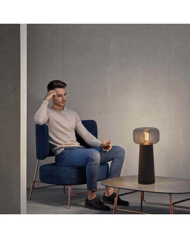 Minimalist Nordic design table lamp, 1xE27, white finish and opal glass that convey purity and calm
