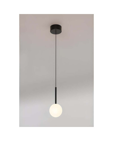 Lámpara colgante individual LED 5W de estilo minimalista en metal negro con una esfera de cristal opal