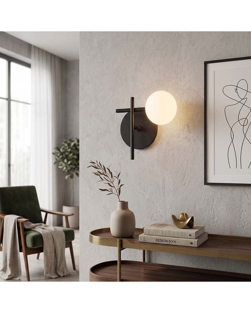 Aplique de pared LED 5W 3000K de diseño minimalista negro con una esfera de cristal opal