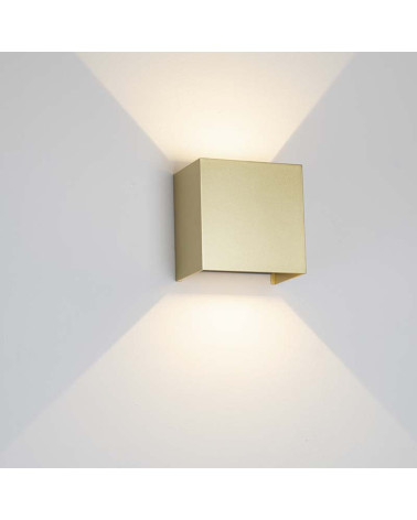Aplique doble luz 15x15cm LED 20W 1830Lm con ángulo de apertura regulable 2700K o 3000K acabado dorado