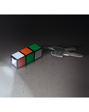 LED B0.3W 5.5Lm Rubic Cube Keychain Flashlight