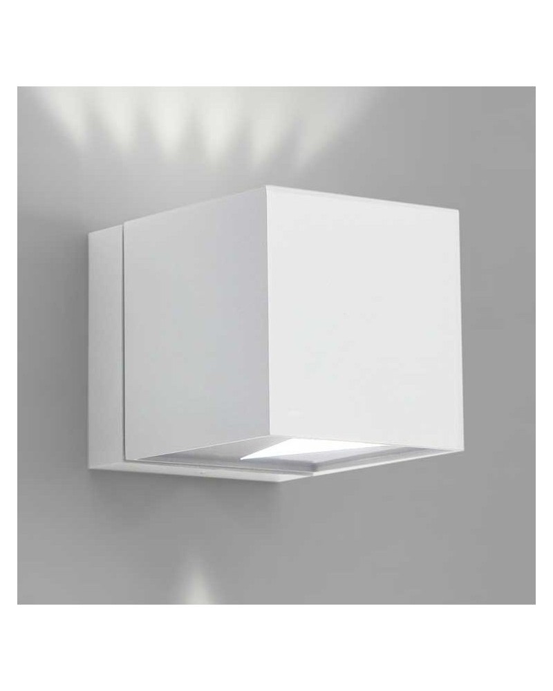 Aplique 8x8cm cubo aluminio luz superior e inferior 2xG9 regulable