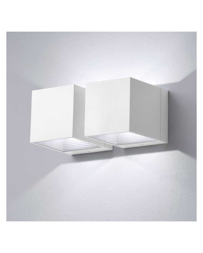 Wall light two lights 18x8cm cube aluminum upper and lower light 2xLED 7W 2700K 665Lm dimmable