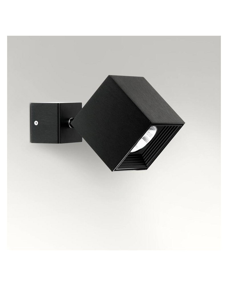 Aplique 8cm forma cubo LED 2700K 956Lm regulable y oscilante con driver