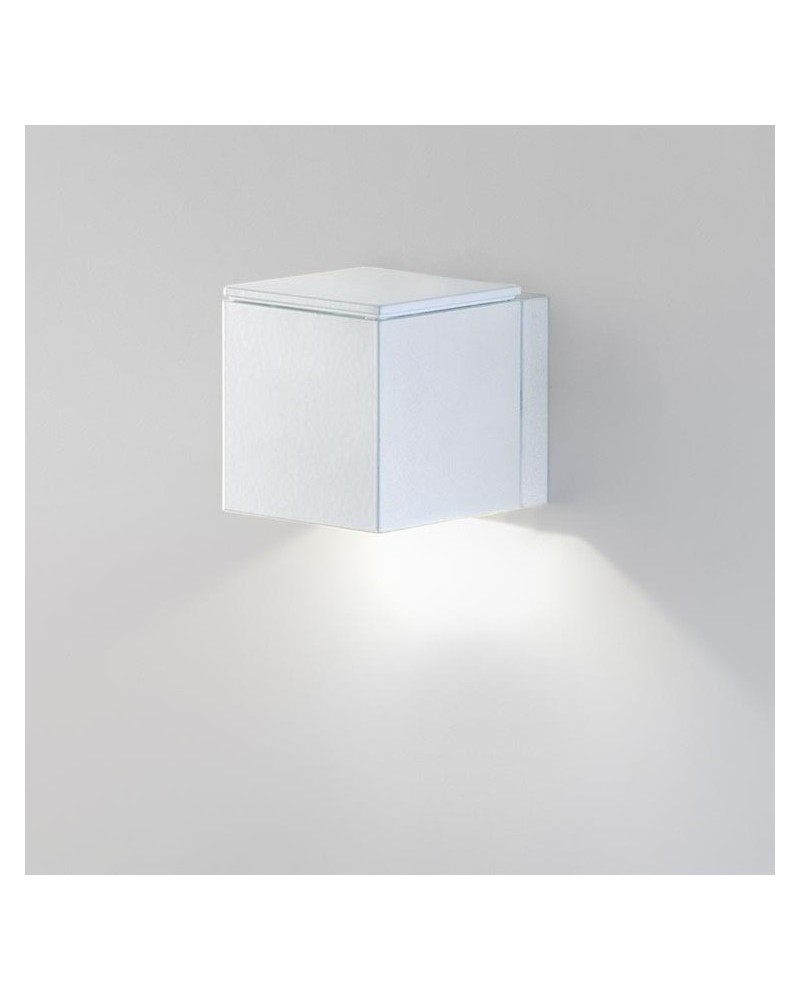 Aplique luz inferior/superior 5cm cubo aluminio LED 5W 2700K 500Lm regulable