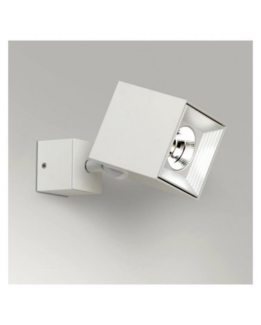 Aplique 8x17,4cm aluminio extrusionado forma cubo GU10 10W regulable y oscilante