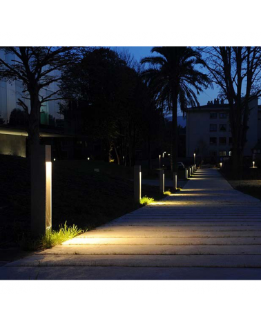 Outdoor beacon Topa 100 monolithic shape LED 32,1W 3000K IP65