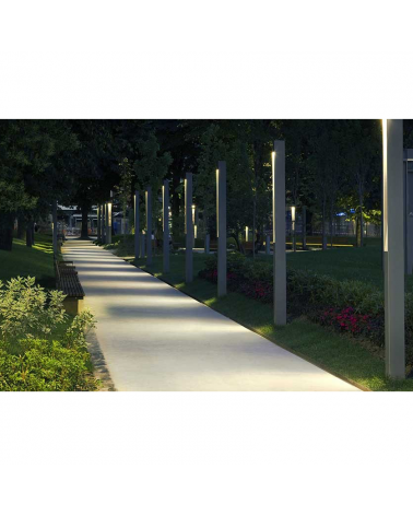 Outdoor lamppost Topa 320-1 270cm high monolithic shape LED 32,1W 3000K IP65
