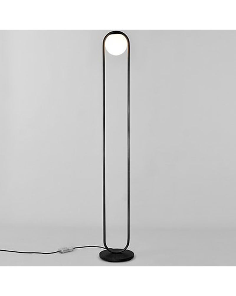 Lámpara de diseño de pie en metal C_BALL F 158 cm con esfera de vidrio opal  E14