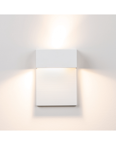 Aplique 11X15cm rectangular aluminio regulable 2x5W 2700K 500Lm luz superior e inferior